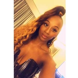 Meet your Posher, Stacey